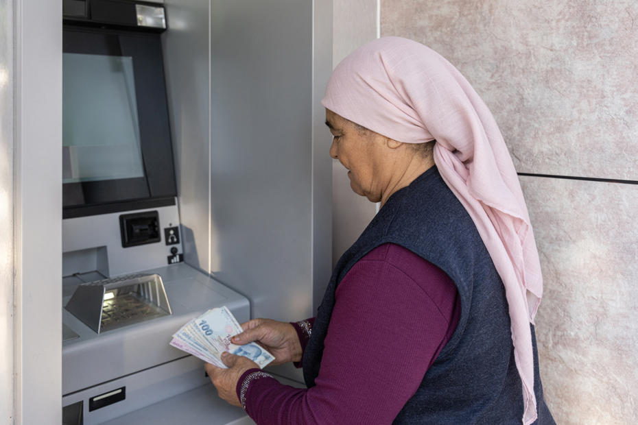 Emekli Maaşı Ödemeleri Ne Zaman Yatacak? SGK, Bağ-Kur ve Emekli Sandığı Maaş Takvimi Açıklandı