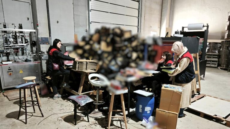 Kırklareli’nde izinsiz üretilen 1 milyon kutu enerji içeceği ele geçirildi