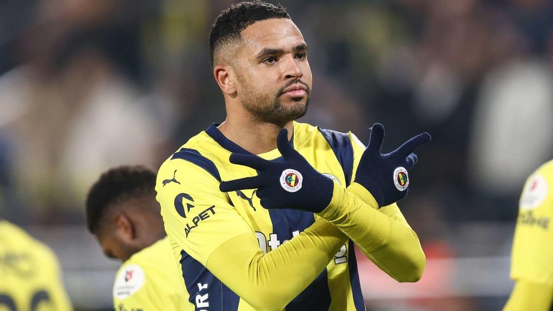 210225_20youssef_20en_20nesyri_20Of_20Fenerbahce_20celebras_201920