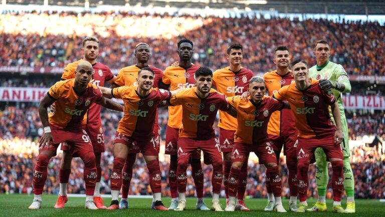 Galatasaray yönetiminden çifte kupaya dev prim